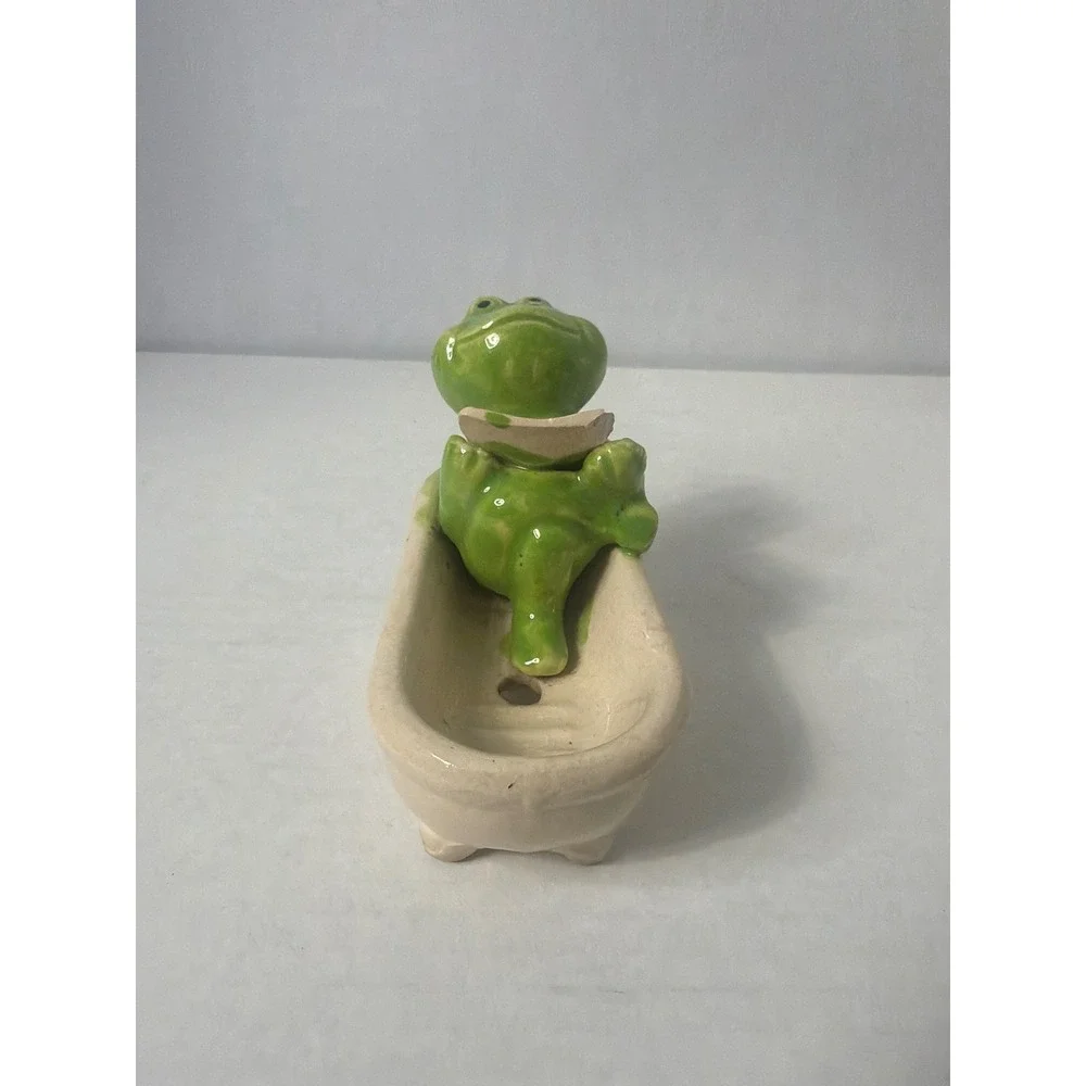 Vintage Ceramic Frog in Bathtub Soap Dish Reading Wall Street Journal Newspaper